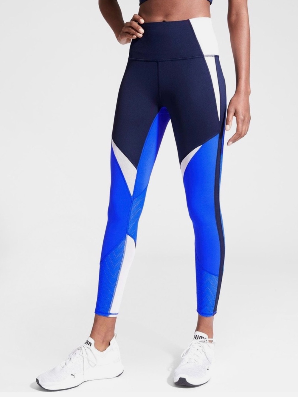 Athleta High Rise 7/8 Blue & White Precision Legging Women’s Medium